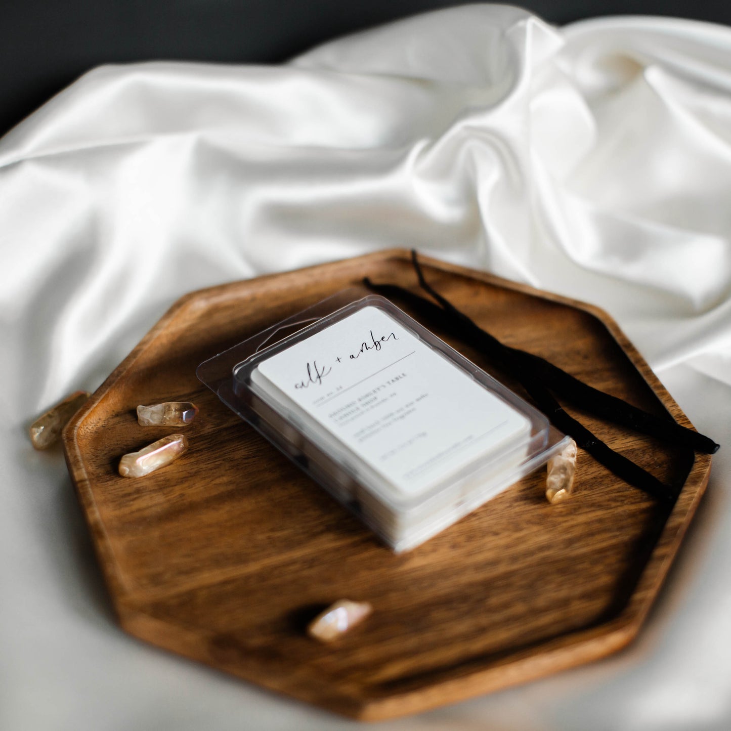 Silk + Amber | Soy Wax Melt