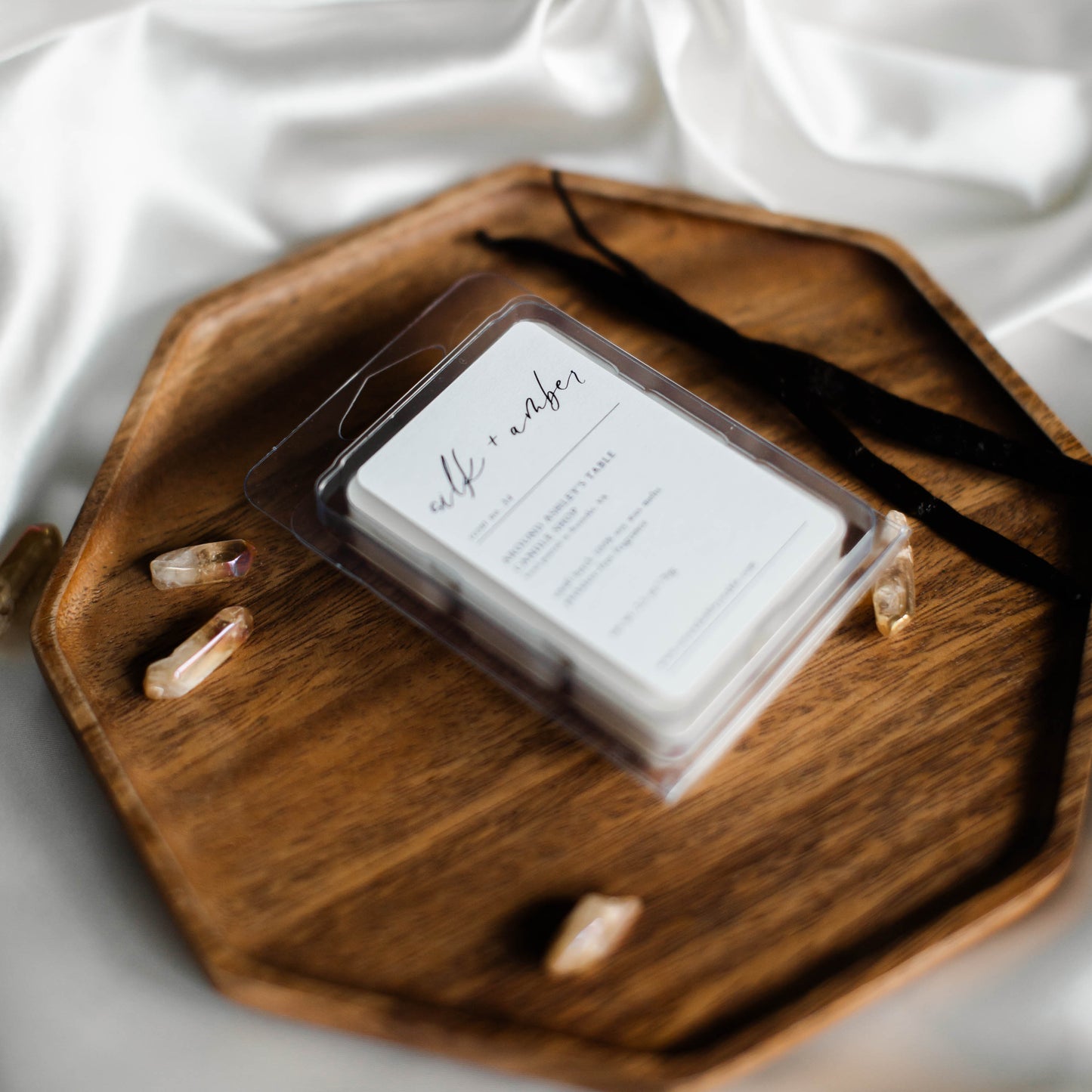 Silk + Amber | Soy Wax Melt