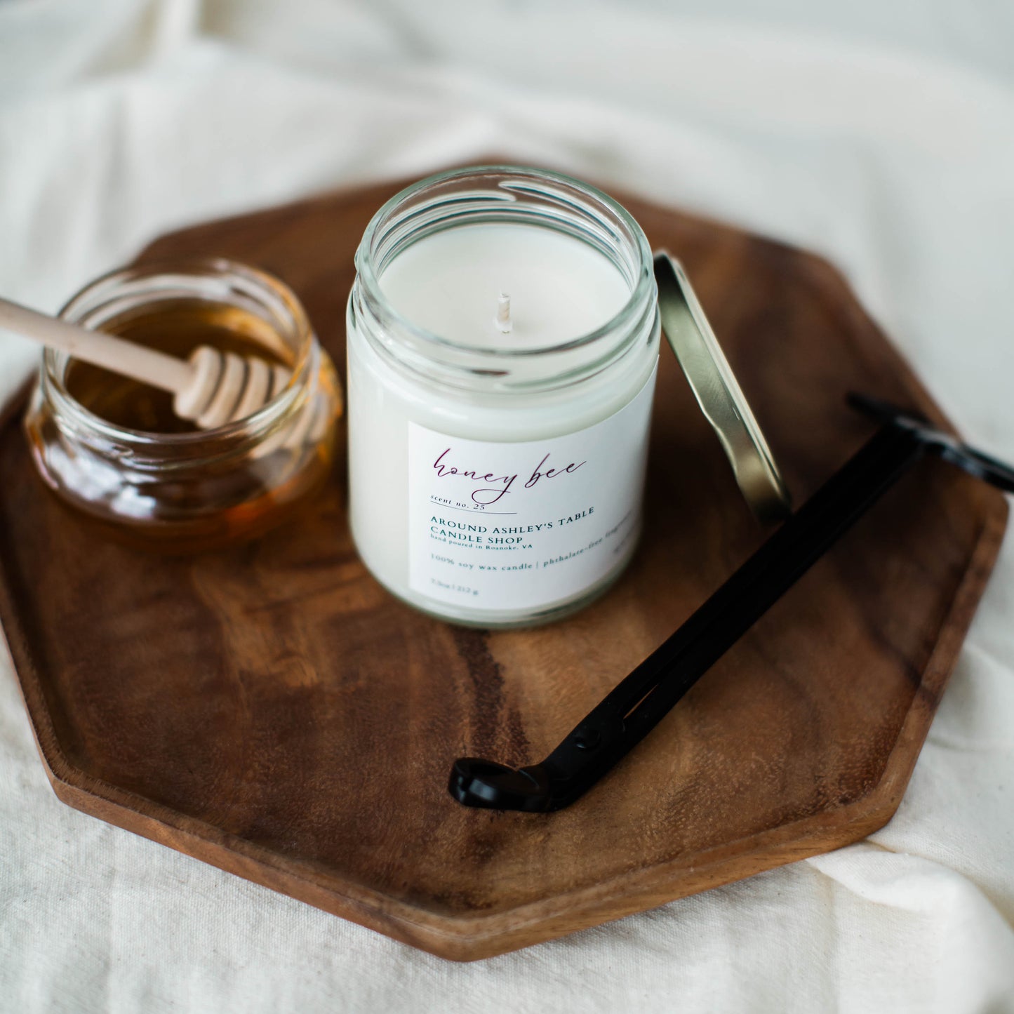 Honey Bee | 8 oz. Glass Jar Candle