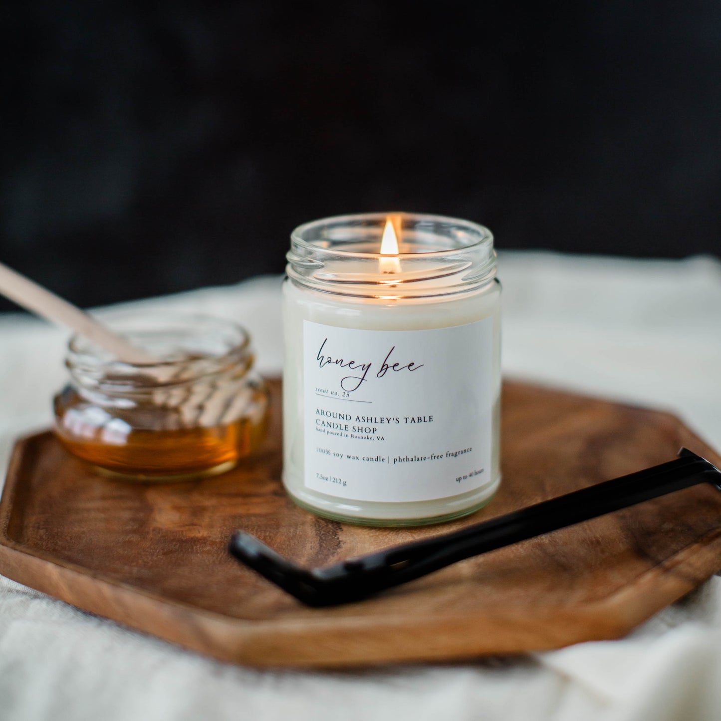 Honey Bee | 8 oz. Glass Jar Candle