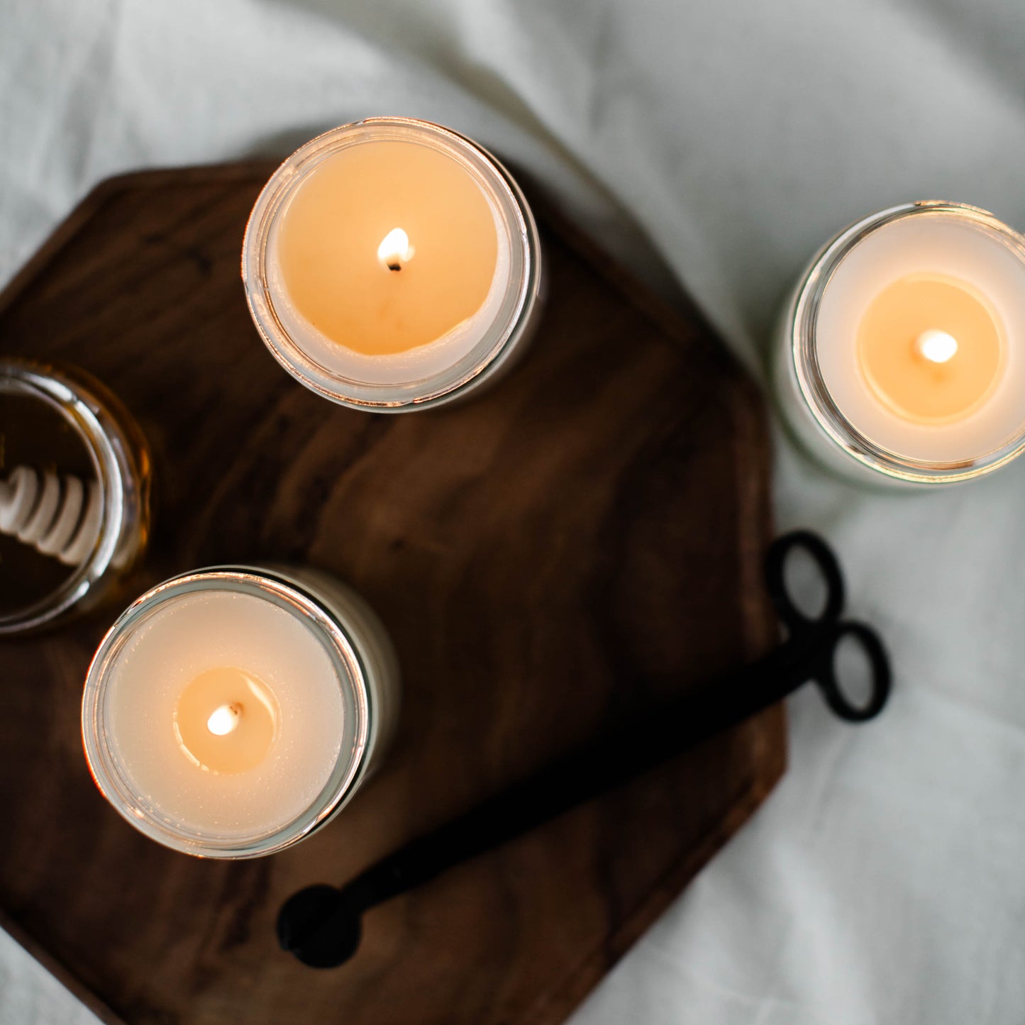 Honey Bee | 8 oz. Glass Jar Candle