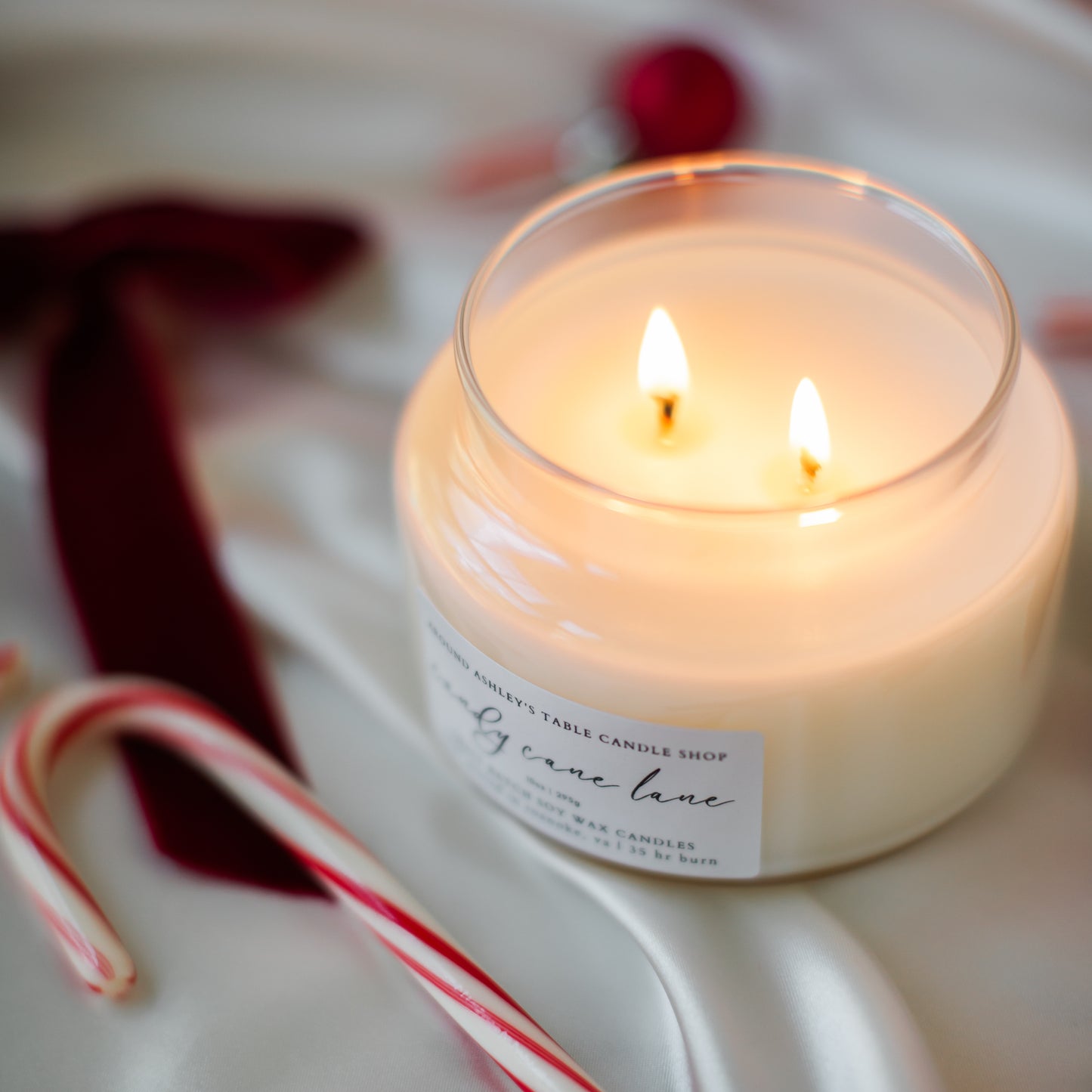 Candy Cane Lane | 10oz Soy Apothecary Candle