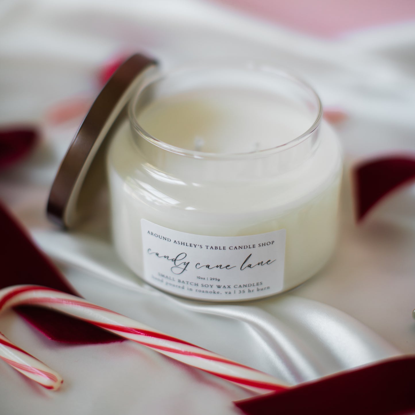Candy Cane Lane | 10oz Soy Apothecary Candle